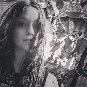 Meet your Posher, Nessi